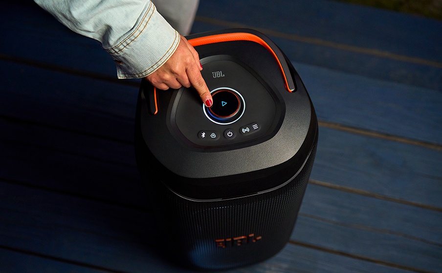 JBL PartyBox 130 - Futuristička svjetlosna predstava