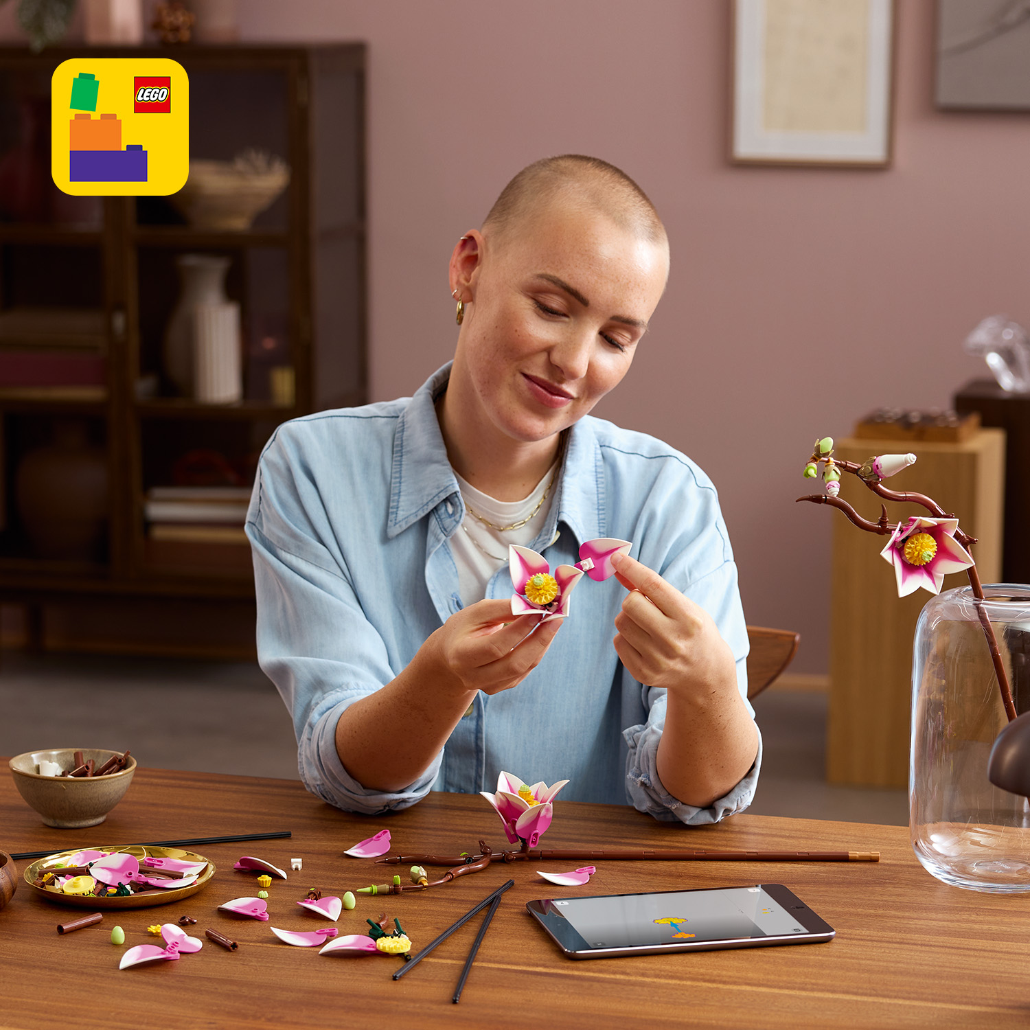 Sadrži interaktivne 3D upute za slaganje