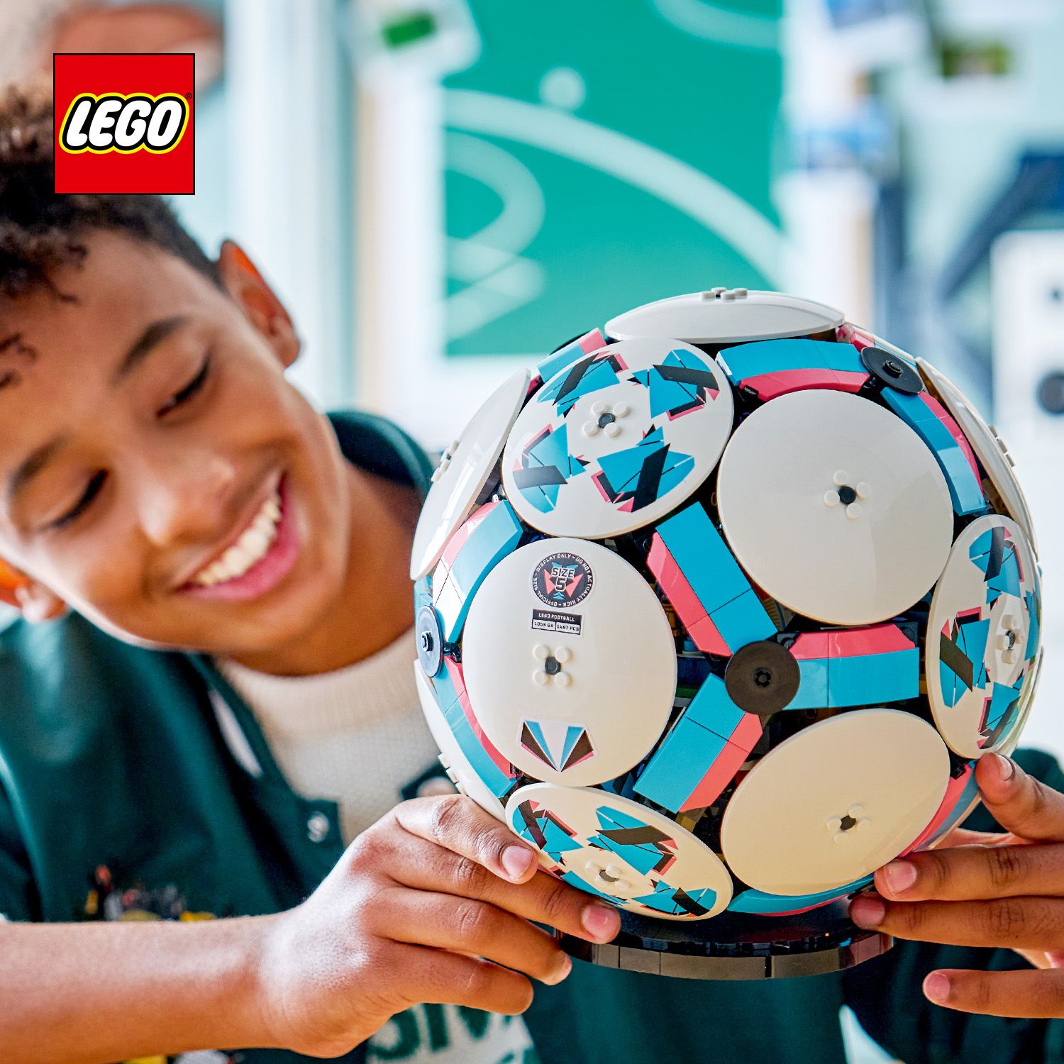 Sjajan LEGO® Editions nogometni komplet