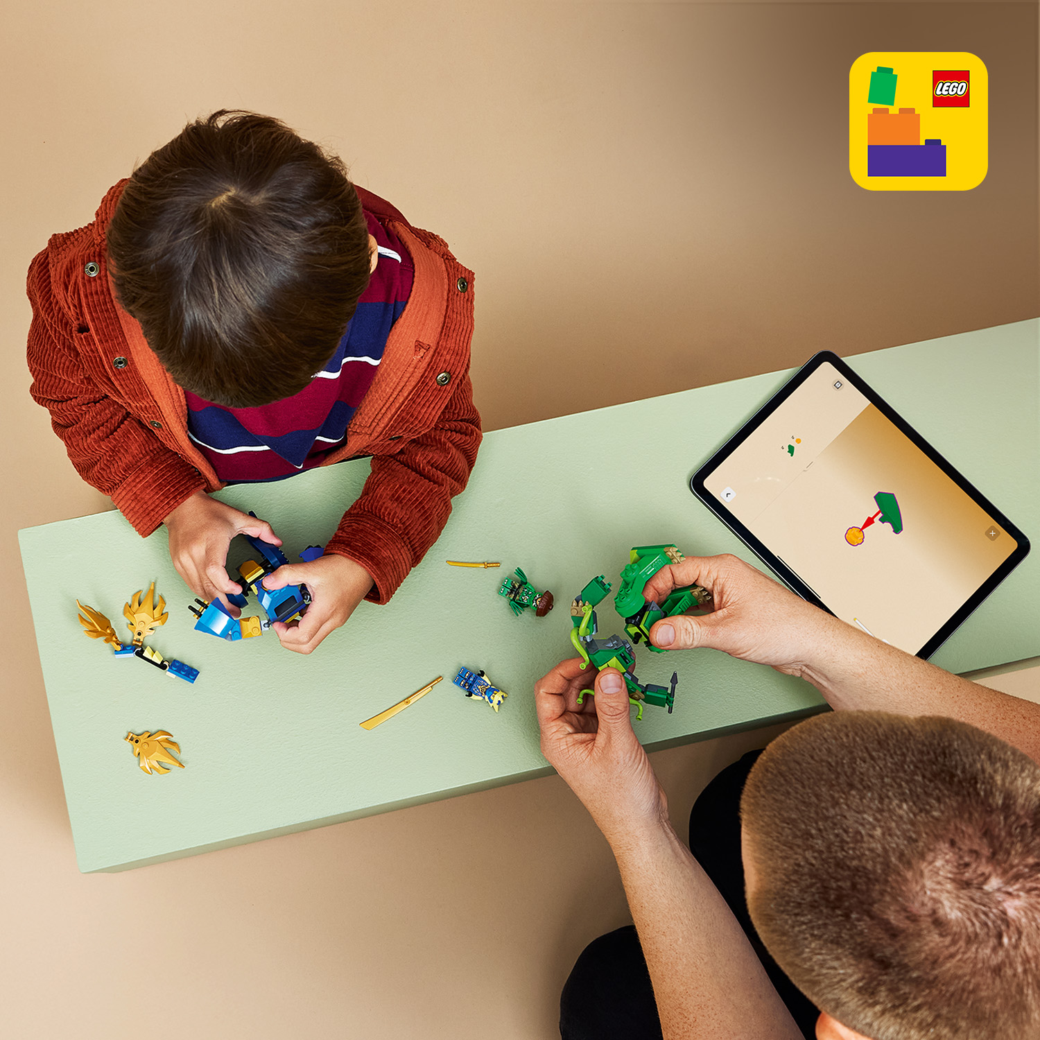 Sadrži interaktivne 3D upute za slaganje